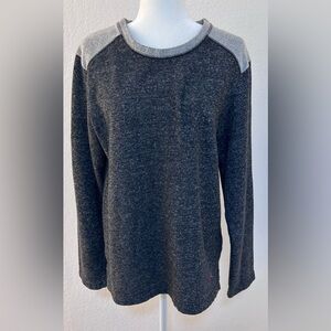 ⭐️ Tommy Bahama Dark Heather Gray Sweater Size Medium